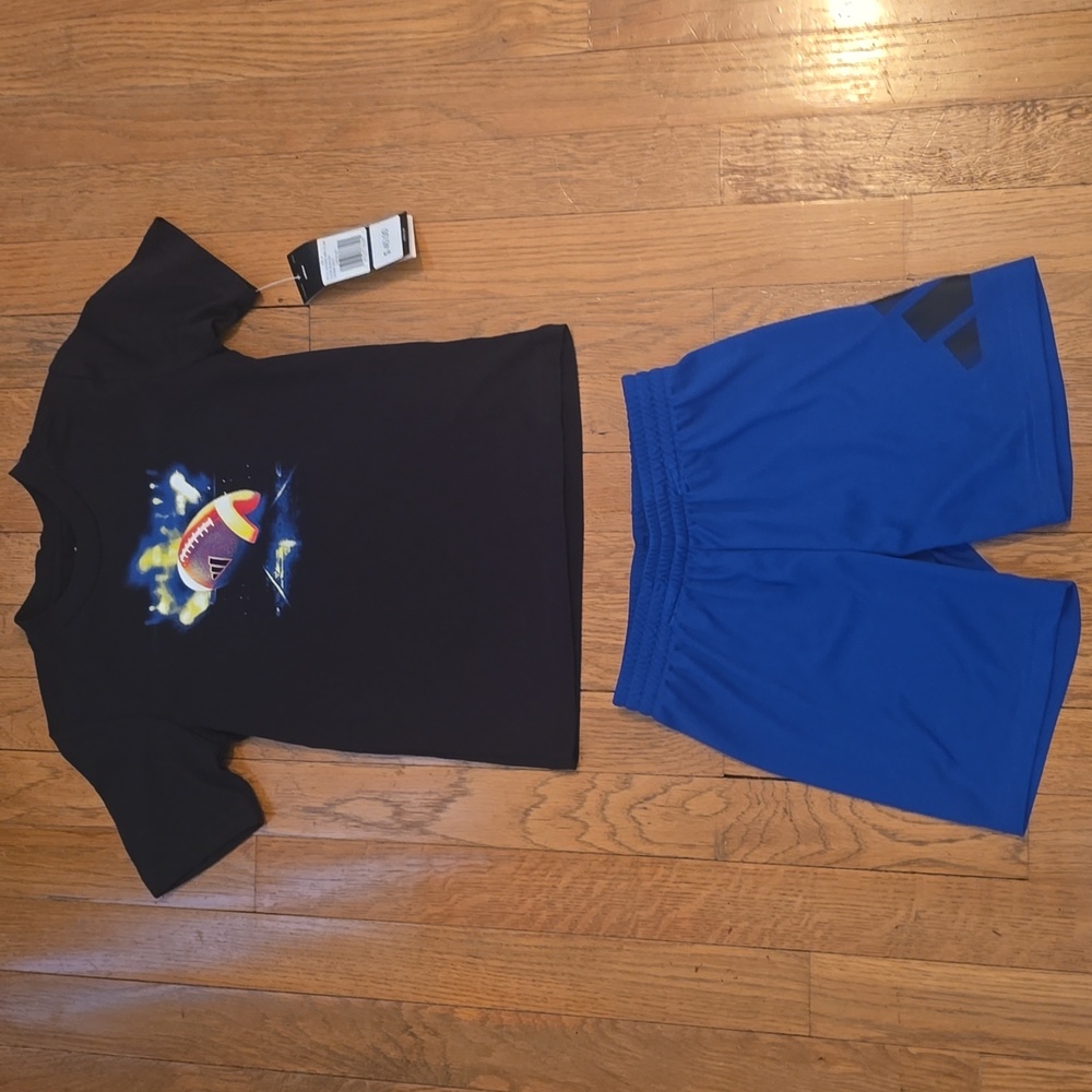 ADIDAS BRAND SIGNATURE BOY'S BLACK FOOTBALL TEE-SHIRT AND BLUE SHORTS SIZE 4